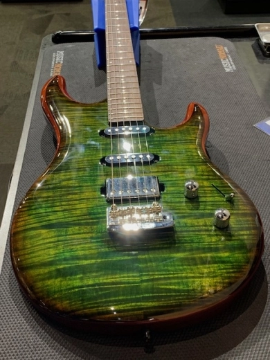 Ernie Ball Music Man - 983-D1-RD-00 2